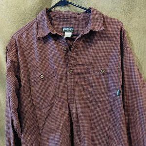 Patagonia Burgundy long sleeve shirt L